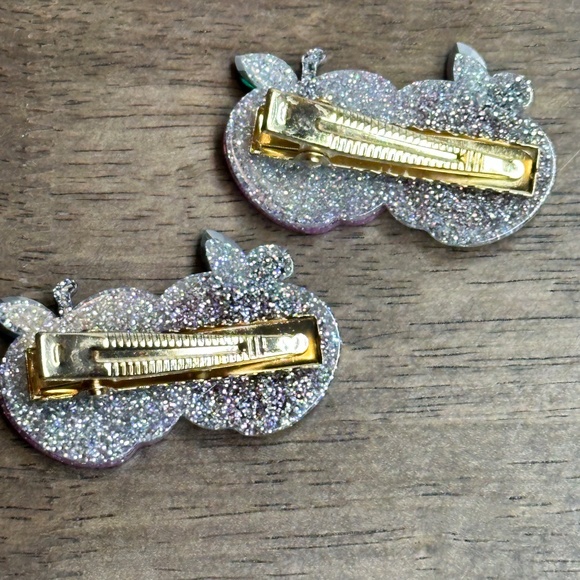 NEW Piper k Set of 2 Red/Silver Sweet Cherry Hair Clips - Picture 5 of 5